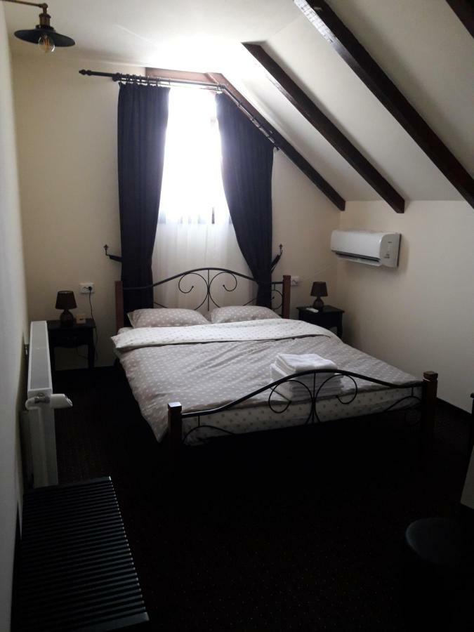 Oravitza Inn 오라비차 외부 사진